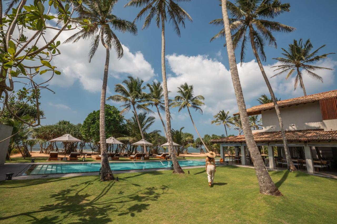 Villa Thamburu, ベントータ エクステリア 写真