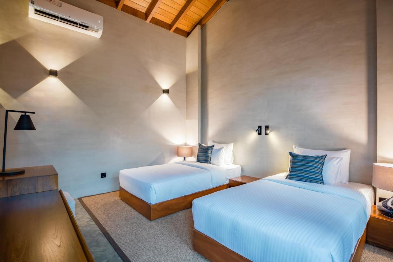 Villa Thamburu, ベントータ エクステリア 写真